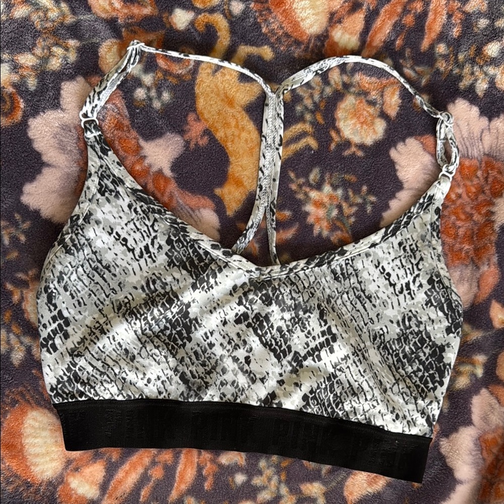 PINK Victoria's Secret Black and White Bra